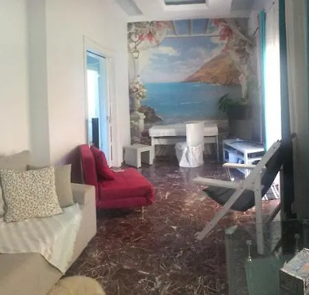 At The Beach! +10min= Port&center.