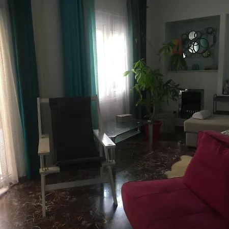 At The Beach! +10min= Port&center. Lägenhet *