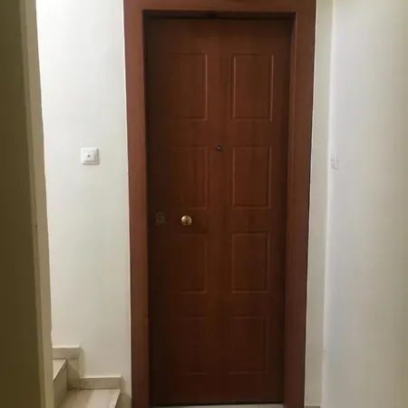 At The Beach! +10min= Port&center. Appartamento *