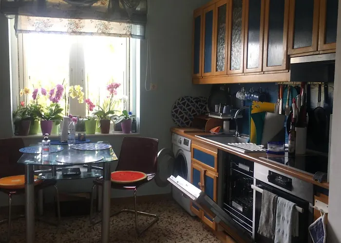 At The Beach! +10min= Port&center. * خانيا