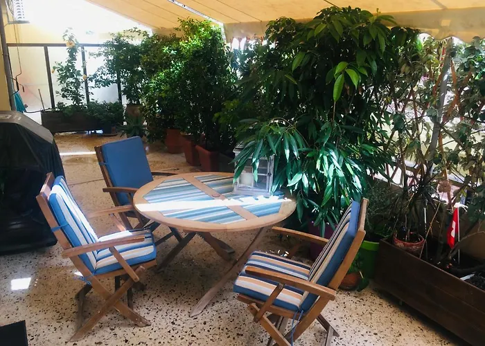 At The Beach! +10min= Port&center. * خانيا